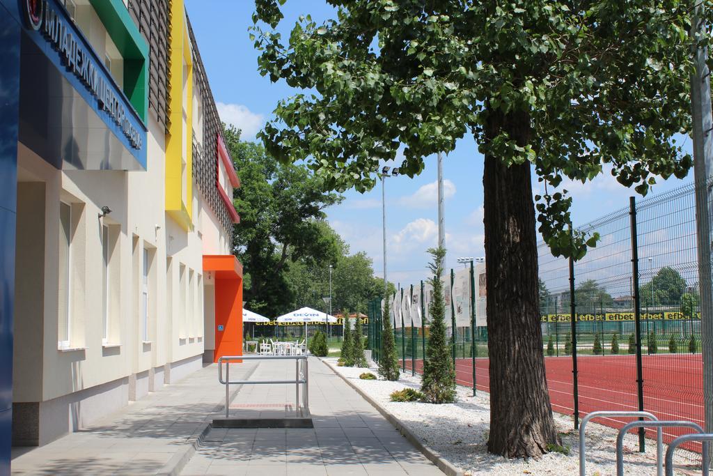 Youth Centre Plovdiv Exteriér fotografie