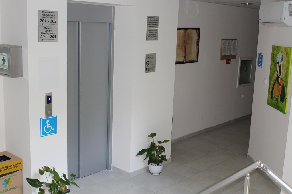 Youth Centre Plovdiv Exteriér fotografie